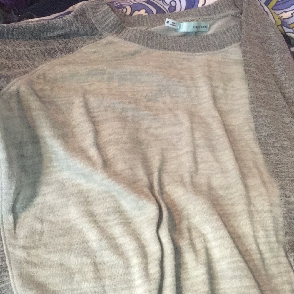 Quarter sleeve shirt